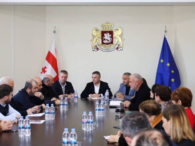 რაჭა-ლეჩხუმ ქვემო სვანეთის მხარეში სახელმწიფო რწმუნებულმა პაპუნა მარგველიძემ...